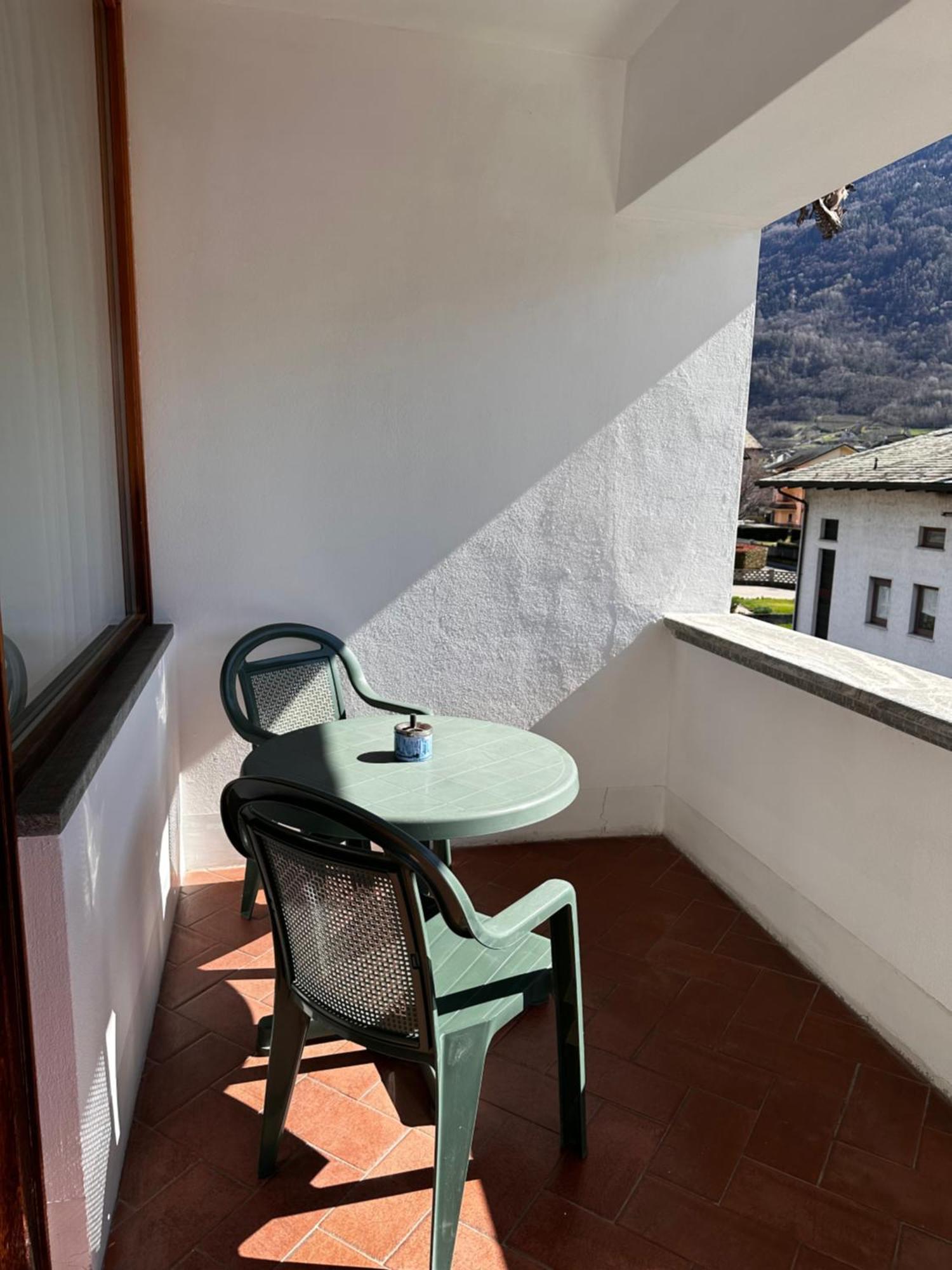 Ampio Appartamento Con Vista “Casa Magro” Tirano Kültér fotó